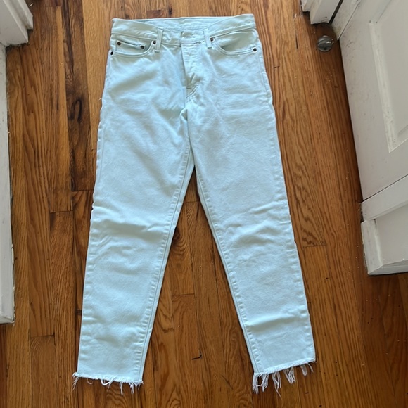 LEVI’S Wedgie Straight Fit size 29 jeans in cyan - Picture 3 of 6